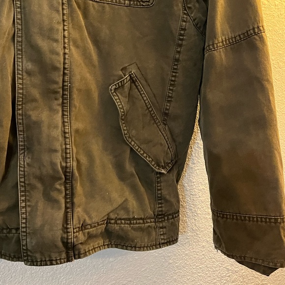 Levi’s Distressed Canvas Jacket Large Military Style Sherpa - Picture 5 of 10